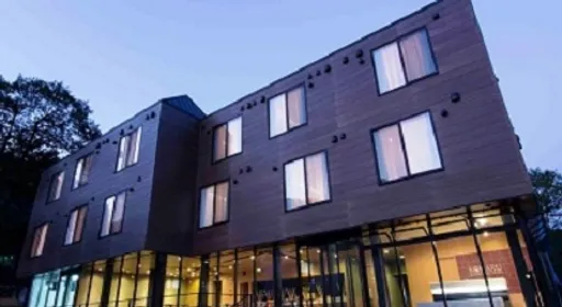 コハルリゾ－トホテル　アンド　スイ－ト