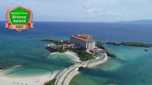 ハイアット　リージェンシー　瀬良垣アイランド沖縄