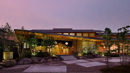 あわら温泉　光風湯圃　べにや