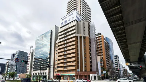 東横イン大阪谷四交差点